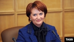 Олена Скринник