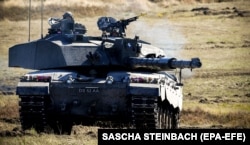 Танк «Челленджер-2»