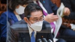 Japanski premijer Fumio Kišida odgovara na pitanja o Ukrajini i Rusiji u Parlamentu, 28. februar 2022.