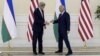 Госсекретарь США Джон Керри (слева) и президент Узбекистана Ислам Каримов. Самарканд, ноябрь 2015 года.