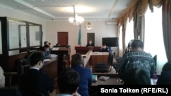 На прошедшем в январе судебном процессе по делу Бергея Рыскалиева. Атырау, 15 января 2019 года.