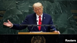 Трамп БҰҰ Бас ассамблеясының 80-сессиясында сөйлеп тұр. 23 қыркүйек 2025 жыл.