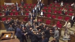 Драка в парламенте Армении