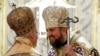 Вселенський патріарх Варфоломій (ліворуч) і глава Православної церкви України митрополит Епіфаній. Стамбул, 6 січня 2019 року