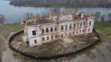 Палац Горватаў ў Нароўлі. Архіўнае фота