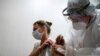 Românii, printre cei mai reticenți din lume față de un vaccin împotriva Covid. Doar 57% s-ar vaccina