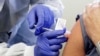 Vaccinul împotriva Covid dezvoltat de Moderna intră în faza a treia de testare