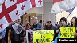 Акція грузинів на підтримку України, квітень 2014 року (©Shutterstock)