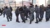 Как задерживали кричавших «Шал, кет!». Митинги 16 декабря