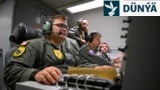 NATO gözegçilik operatorlary 19-njy sentýabrda bileleşigiň täze Gündogar Gözegçi missiýasynyň çäginde gözegçilik uçary Polşanyň howa giňişliginden uçýan wagtynda kompýuterlerde işleýärler.