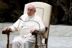 Papa Françesku.