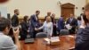 Ілеана Рос-Лехтінен на зустрічі в Конгресі 