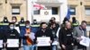 Представители нескольких политических объединений провели акцию с требованием объяснить населению, где вакцина?