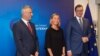 Pamje nga takimi i 31 gushtit 2017 - Presidenti i Kosovës, Hashim Thaçi, përfaqësuesja e Lartë e BE-së për politikë të jashtme, Federica Mogherini, dhe presidenti i Serbisë, Aleksandar Vuçiq. 
