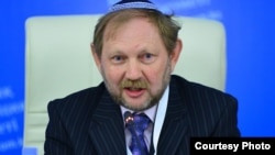 Зеев Ханин