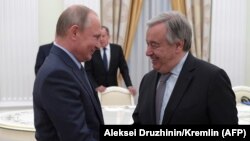 Встреча президента России Владимира Путина и генерального секретаря ООН Антониу Гутерриша в 2018 году в Москве