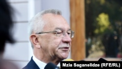 Посол Украины в Грузии Игорь Долгов призвал не придавать ни визиту Штайнмайера, ни его украинской «формуле» чересчур большого значения