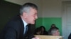 Личное мнение Мераба Чигоева о том, что Эргнетский рынок, где люди могли зарабатывать себе на жизнь, закрыли зря, и в перспективе можно было бы вернуться к вопросу о его возобновлении, подчеркну, на приемлемых для сторон условиях, было тут же интерпретиро