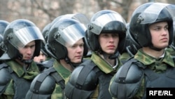 У участников конференции сложилось впечатление, что бойцы ОМОНа прибыли не для их устрашения, а для охраны