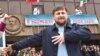 Чечня - Президент Рамзан Кадиров танцює під час святкування «офіційного закінчення» 10-річної «боротьби з тероризмом» в Чечні, Грозний, 16 квітня 2009 р.