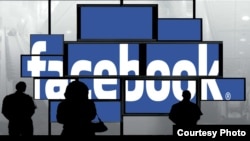 Сегодня в Facebook распространили черновую запись интервью представителя Александра Анкваб Ляли Чамагуа, которая говорит о том, что ей было поручено огласить этот список