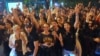 Doček 80 studenata z Srbije koji su prešli biciklom više od 1.300 kilometara (780 milja), od Novog Sada do Strazbura, Francuska, kako bi skrenuli pažnju EU na višemesečne proteste, 22. aprila 2025. 