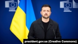 Президент України Володимир Зеленський закликав запровадити «сильні санкції» проти Росії, підкресливши їхню важливість для зупинення терору та досягнення миру