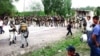 Бойцы спецподразделения в местности Жака-Орук Баткенской области. 8 мая 2014 года.