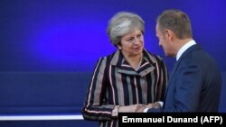 Премьер-министр Великобритании Тереза Мэй и глава Европейского Совета Дональд Туск